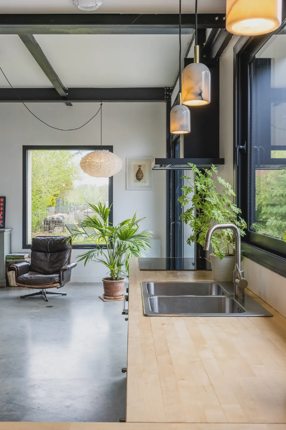 Photographie d'architecture et décoration intérieure réalisée par Florian Fortier, photographe à Paris et en Île-de-France