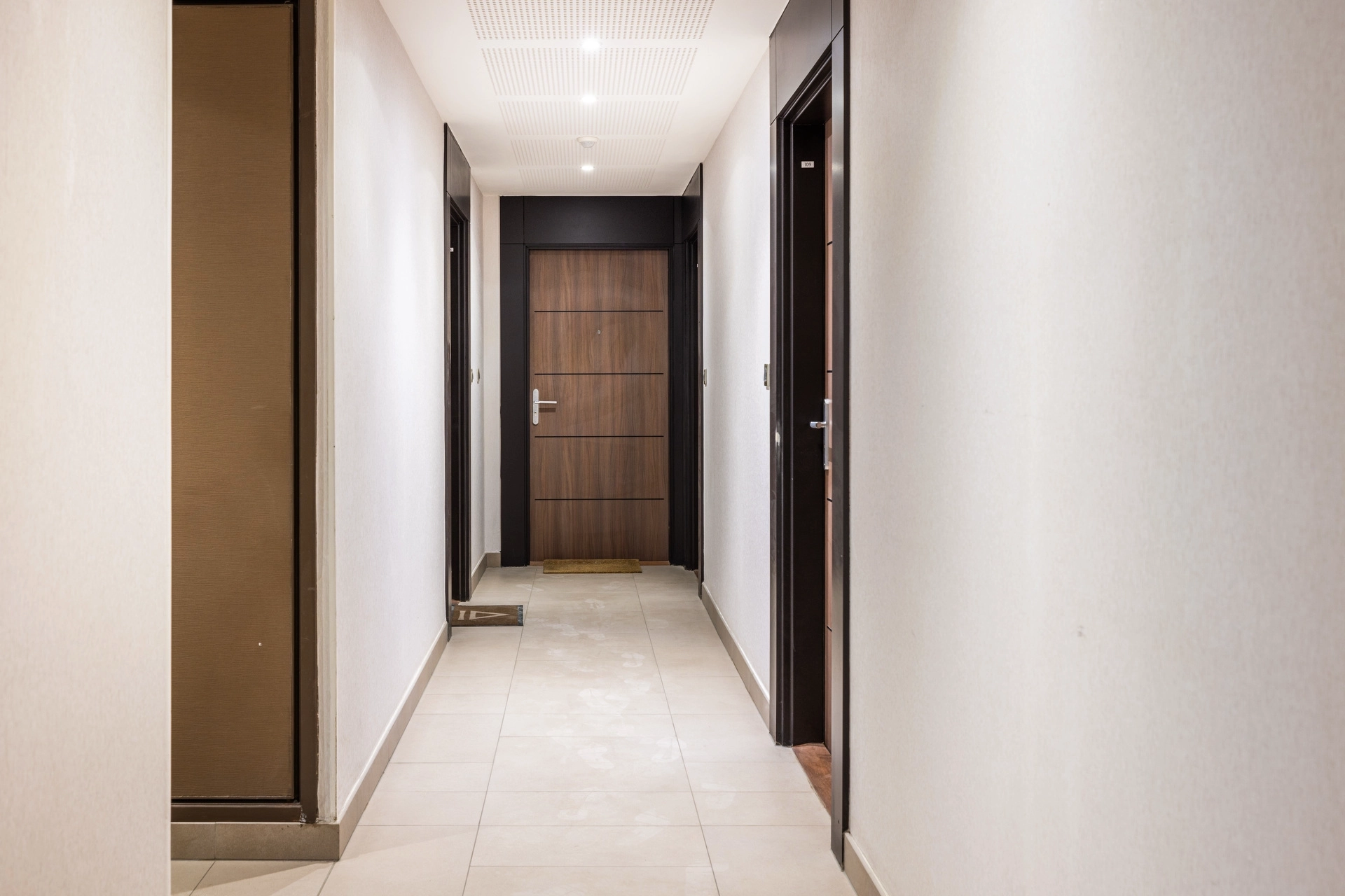 Architecture and interior design photography by Florian Fortier, architectural photographer based in Paris, France