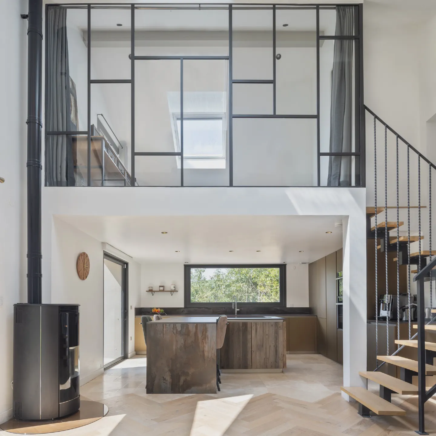 Photographie d'architecture et décoration intérieure réalisée par Florian Fortier, photographe à Paris et en Île-de-France