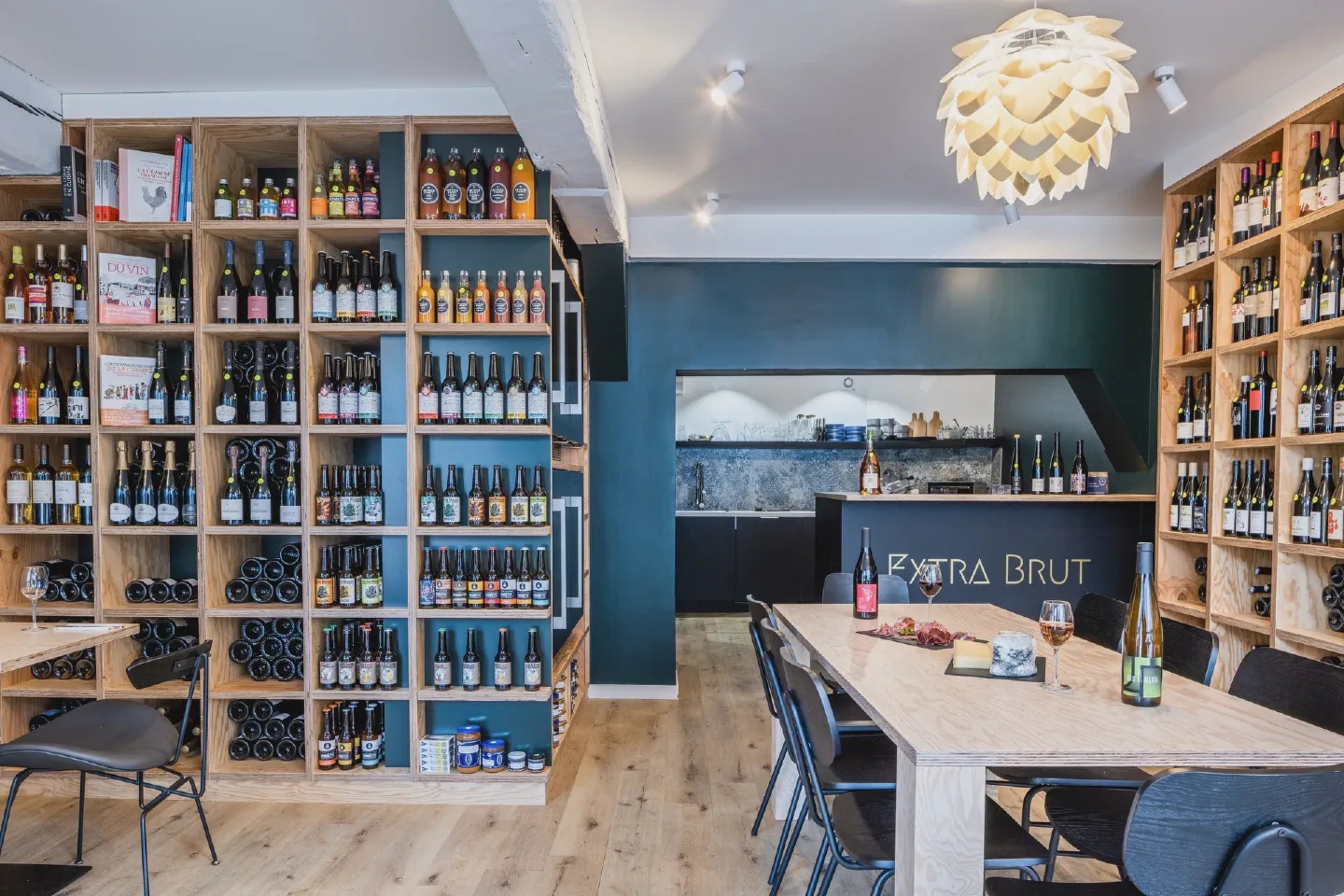 Photographie retail et immobilier d'entreprise réalisée par Florian Fortier, photographe retail et boutique à Paris et en Île-de-France