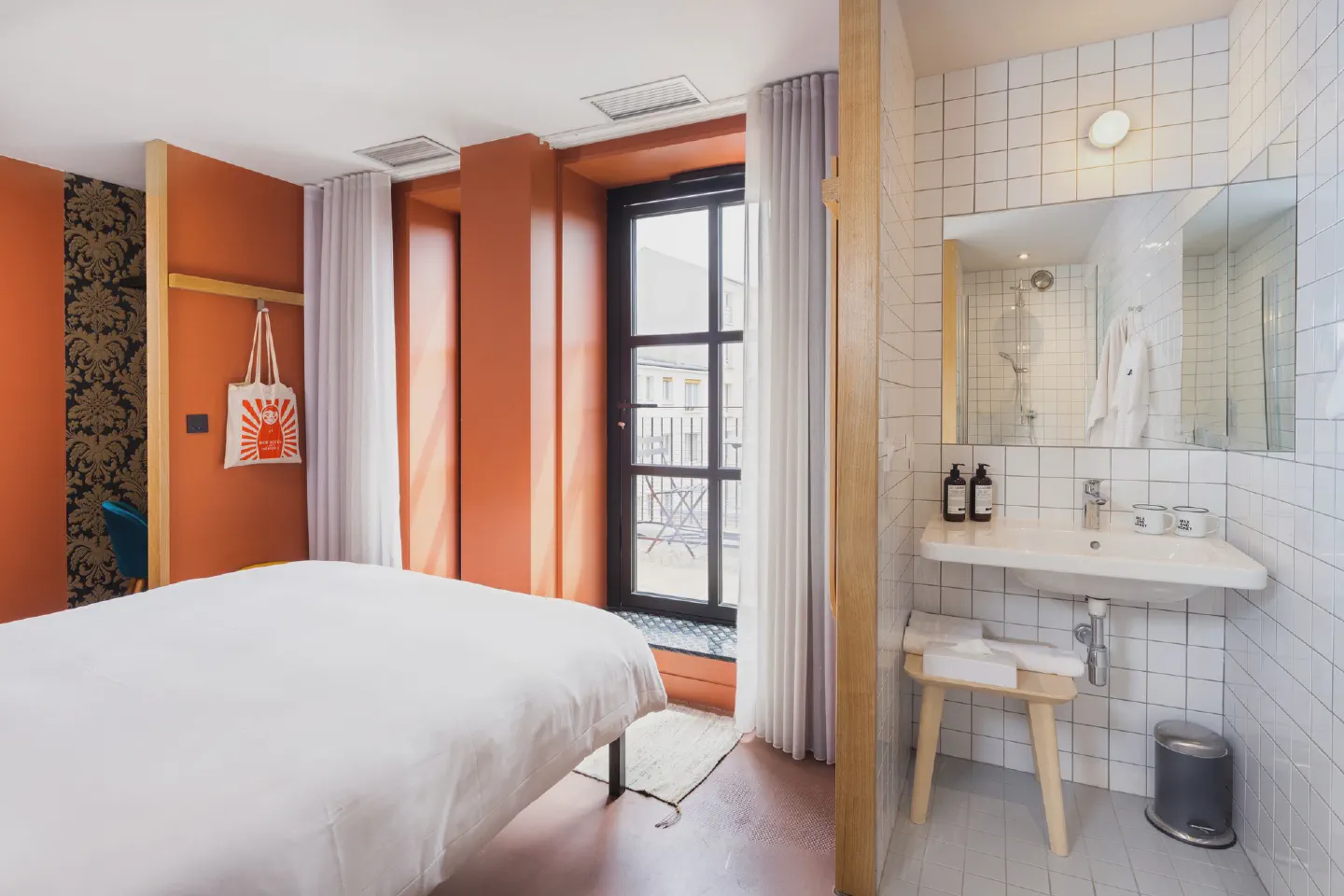 Photographie retail et immobilier d'entreprise réalisée par Florian Fortier, photographe retail et boutique à Paris et en Île-de-France
