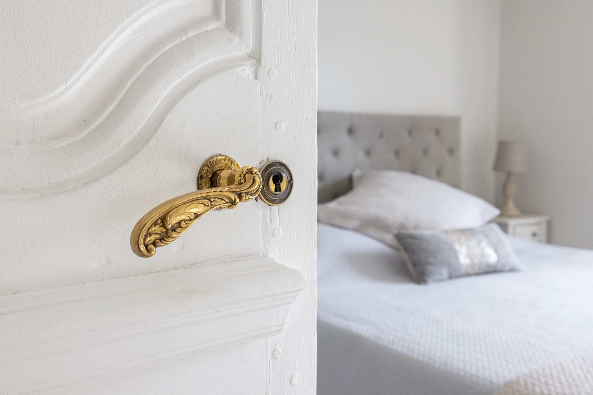 Residential and hospitality real estate photography by Florian Fortier, property photographer based in Paris, France