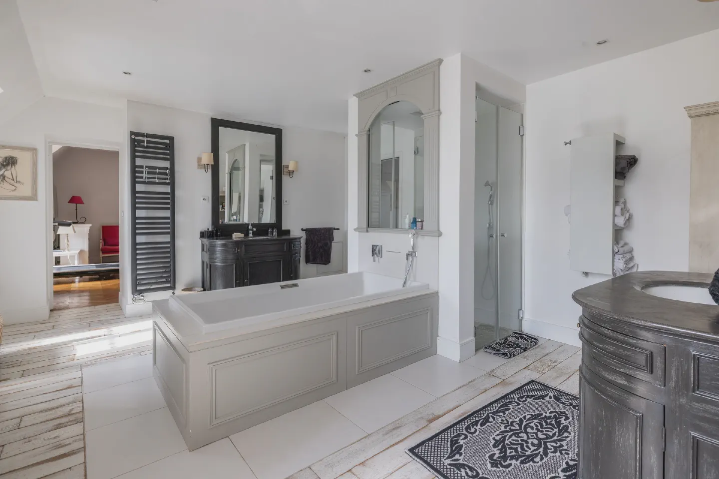Photographie immobilière résidentielle et touristique réalisée par Florian Fortier, photographe immobilier à Paris et en Île-de-France