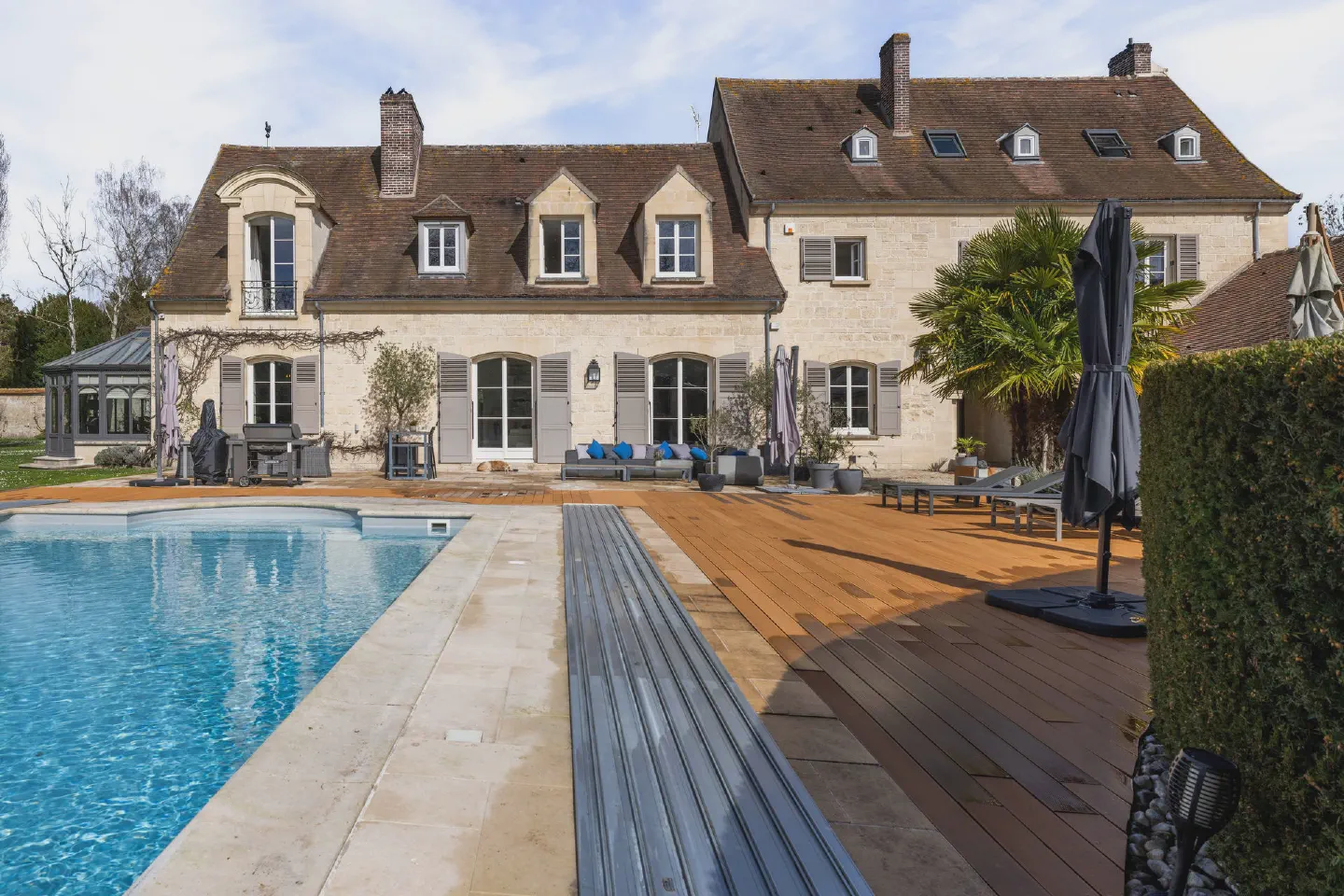 Photographie immobilière résidentielle et touristique réalisée par Florian Fortier, photographe immobilier à Paris et en Île-de-France