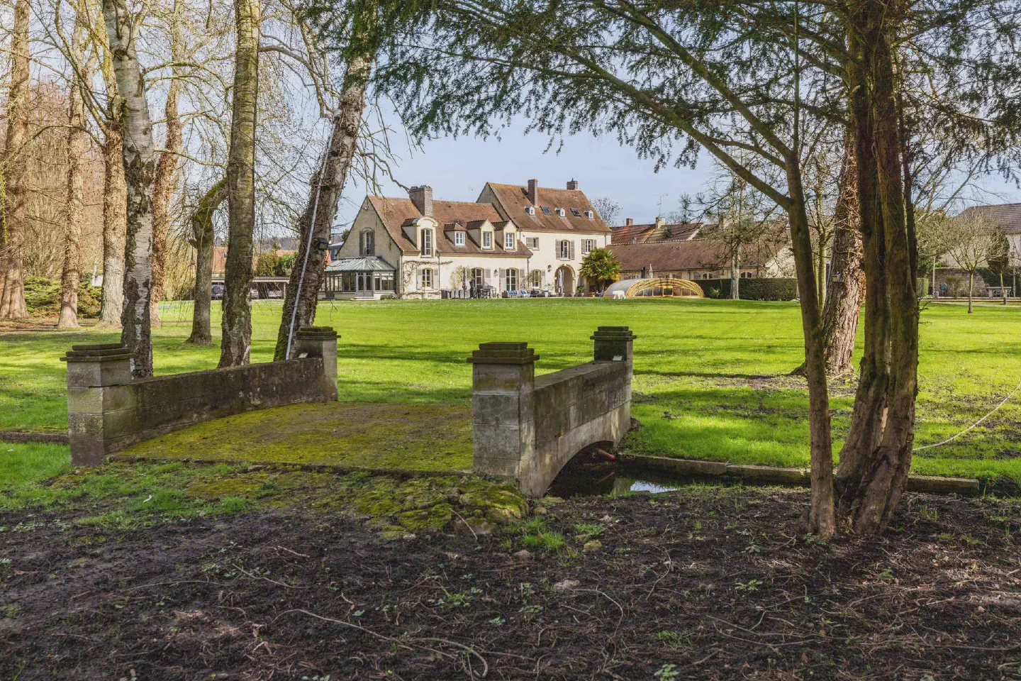 Photographie immobilière résidentielle et touristique réalisée par Florian Fortier, photographe immobilier à Paris et en Île-de-France