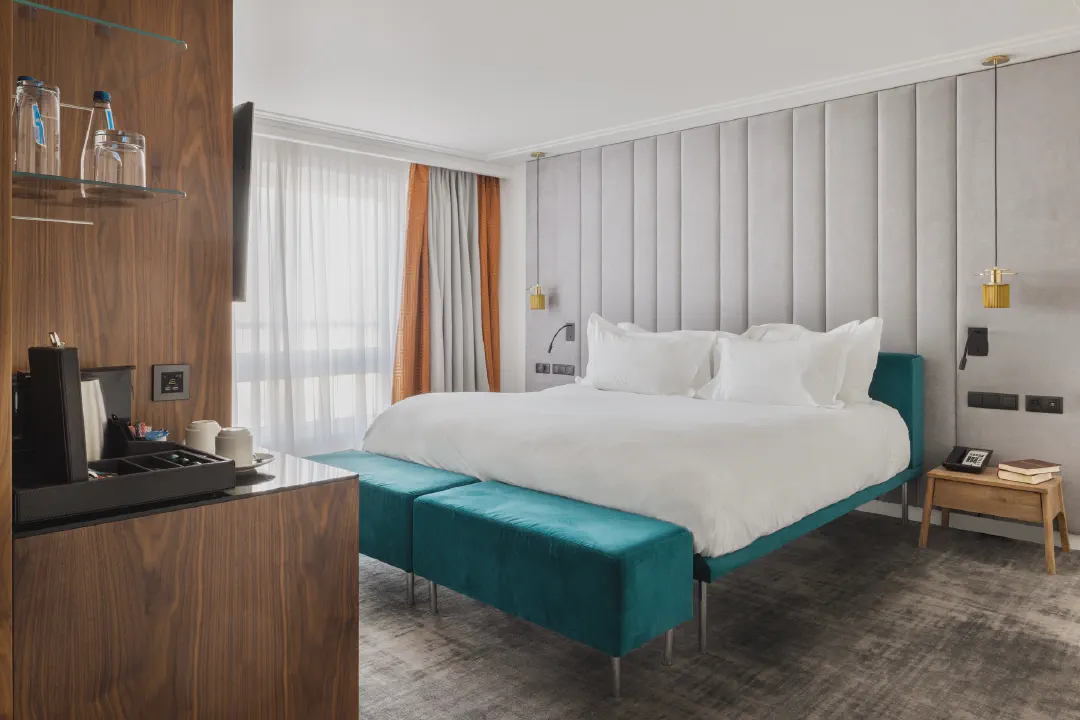 Photographier un hôtel ou une suite de prestige : construire un récit visuel cohérent